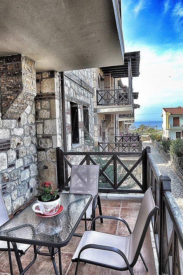 Villa Eleana Псахудиа Екстериор снимка